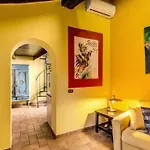 Luxury Montegiordano Centro Hotel 3*