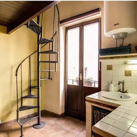 Luxury Montegiordano Centro 3*
